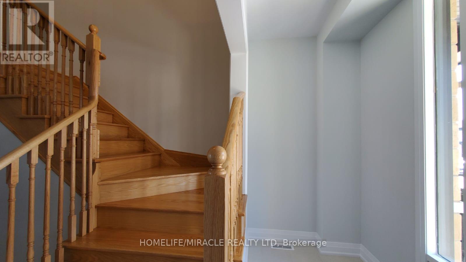 158 Cole Terrace, Woodstock, Ontario  N4T 0P5 - Photo 7 - X12708020