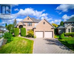 38 MORAINE WALK, London North, Ontario