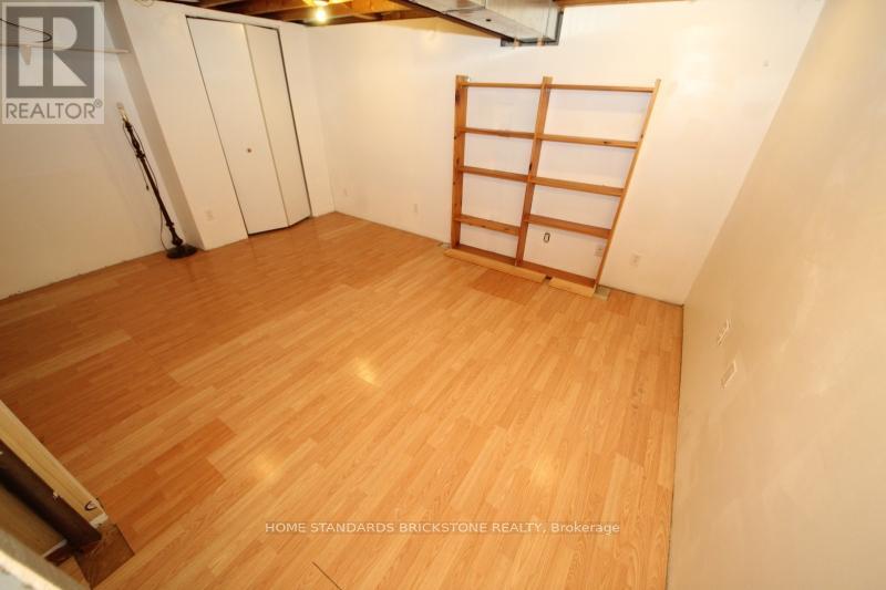 10 - 700 Erinbrook Drive, Kitchener, Ontario  N2E 2S7 - Photo 23 - X12708122