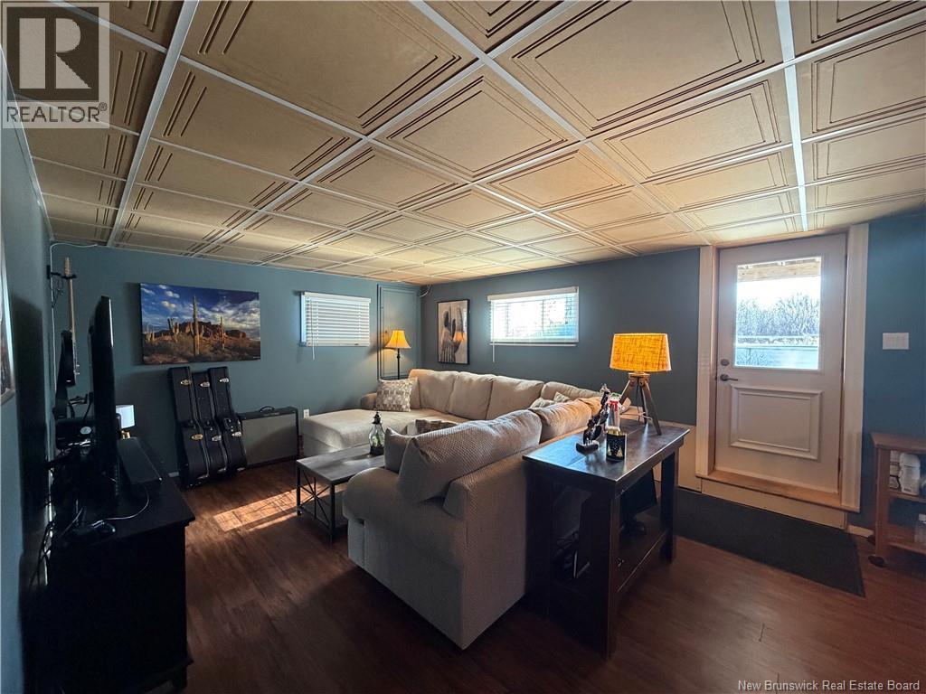 619 St-Anne Street, Bathurst, New Brunswick  E2A 2N5 - Photo 19 - NB131079