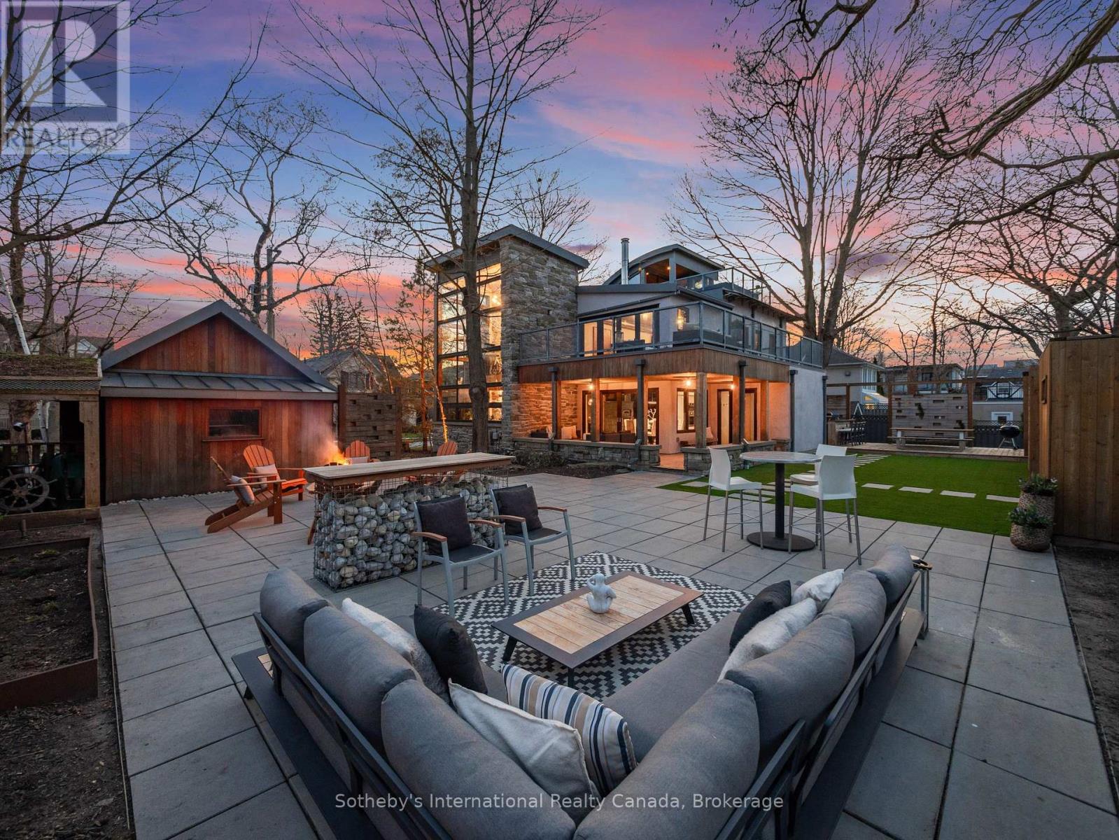 55 Chisholm Street, Oakville, Ontario  L6K 3H6 - Photo 1 - W12708196