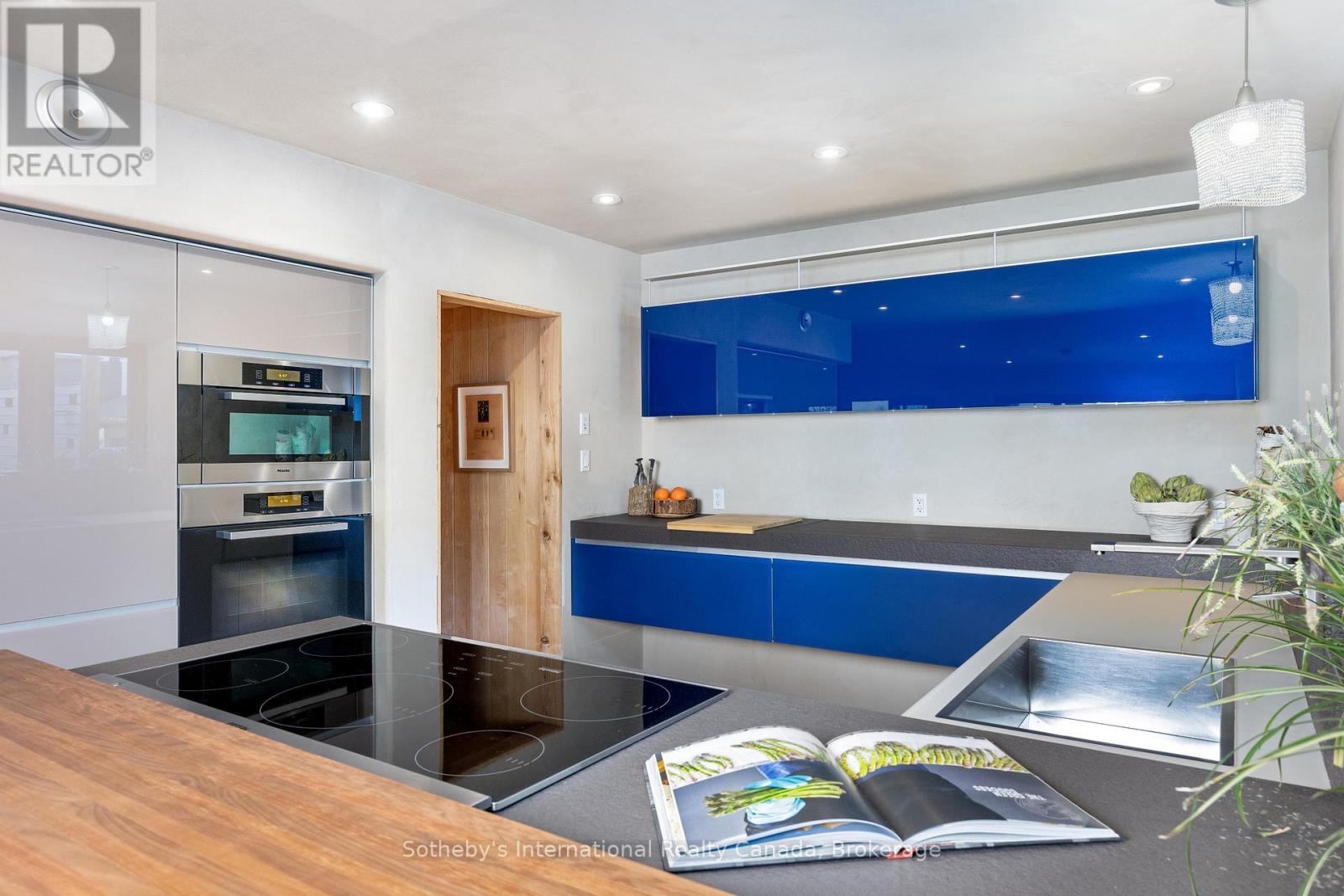 55 Chisholm Street, Oakville, Ontario  L6K 3H6 - Photo 16 - W12708196