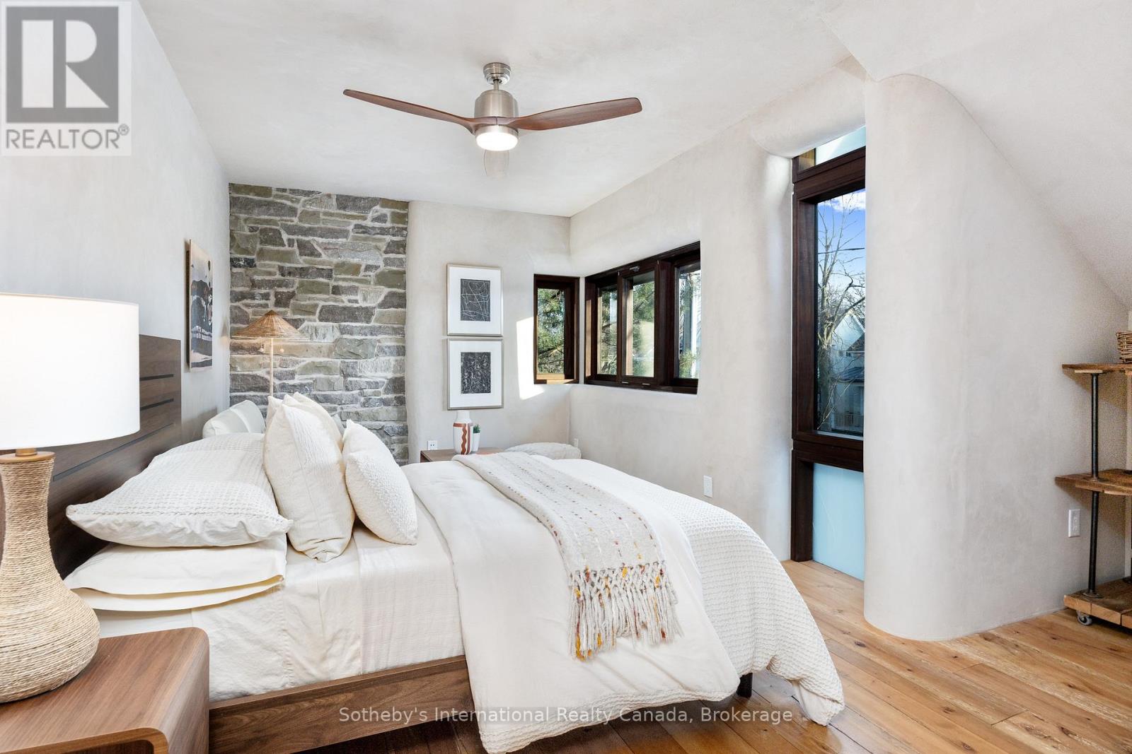 55 Chisholm Street, Oakville, Ontario  L6K 3H6 - Photo 29 - W12708196