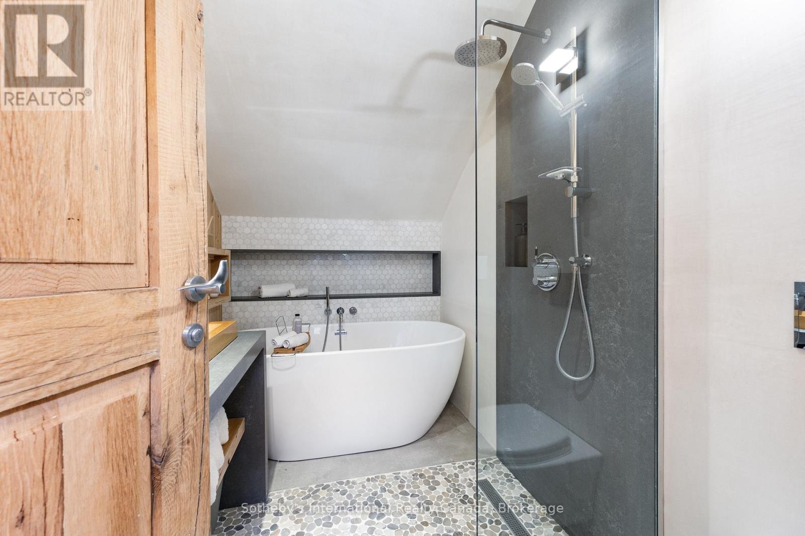 55 Chisholm Street, Oakville, Ontario  L6K 3H6 - Photo 33 - W12708196