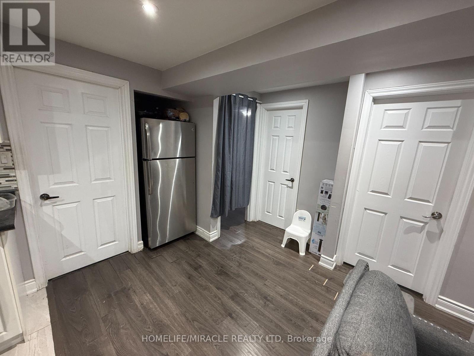 2251 Kwinter Road, Oakville, Ontario  L6M 0H2 - Photo 25 - W12672942