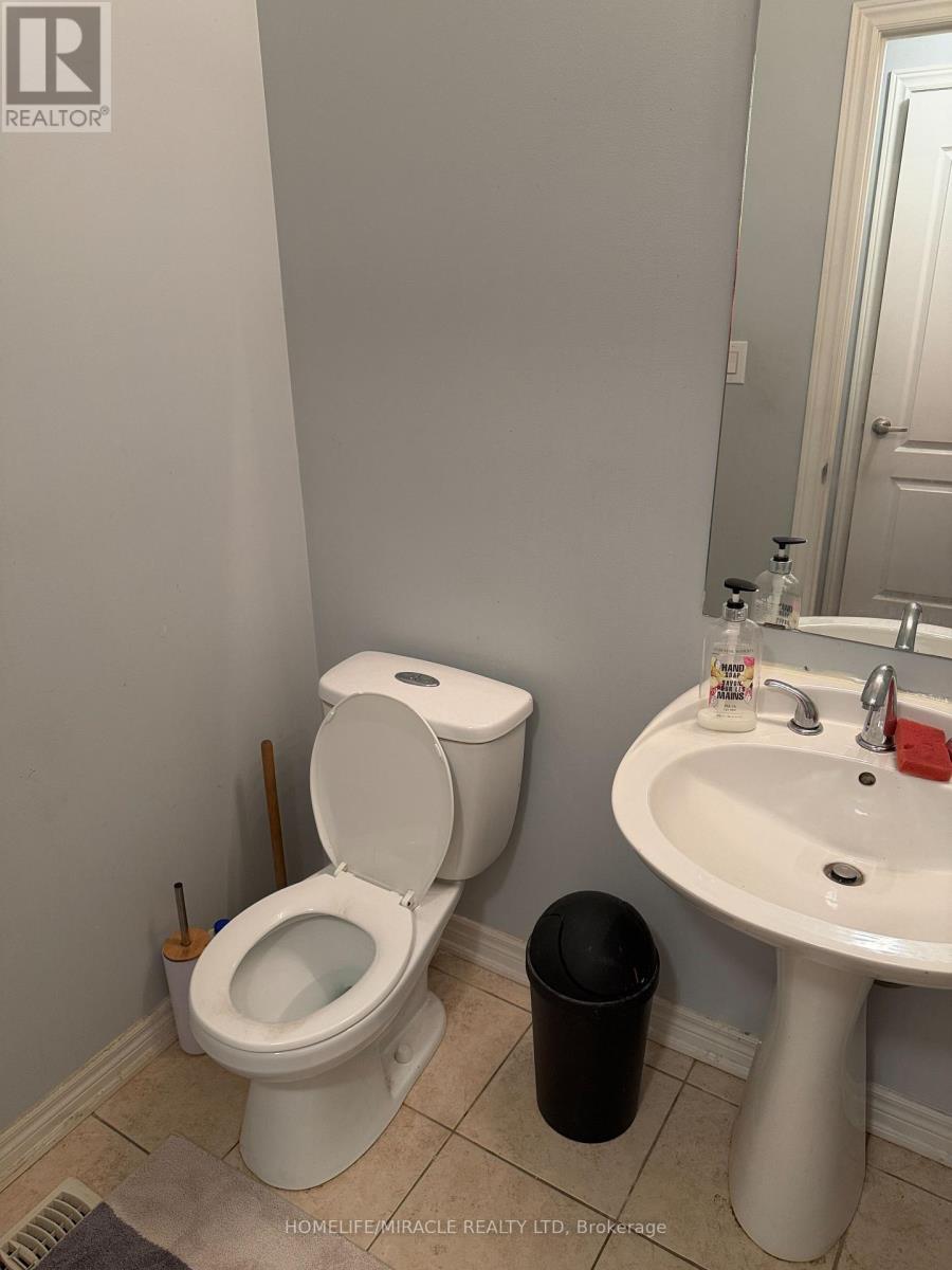 2251 Kwinter Road, Oakville, Ontario  L6M 0H2 - Photo 11 - W12672942