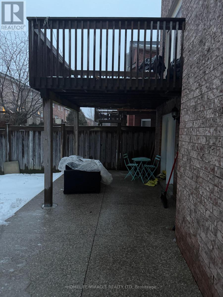 2251 Kwinter Road, Oakville, Ontario  L6M 0H2 - Photo 35 - W12672942