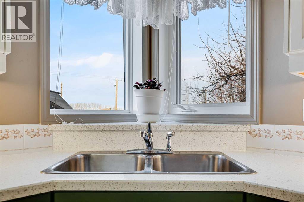 308 Highwood Village Place Nw, High River, Alberta  T1V 1W1 - Photo 13 - A2277403