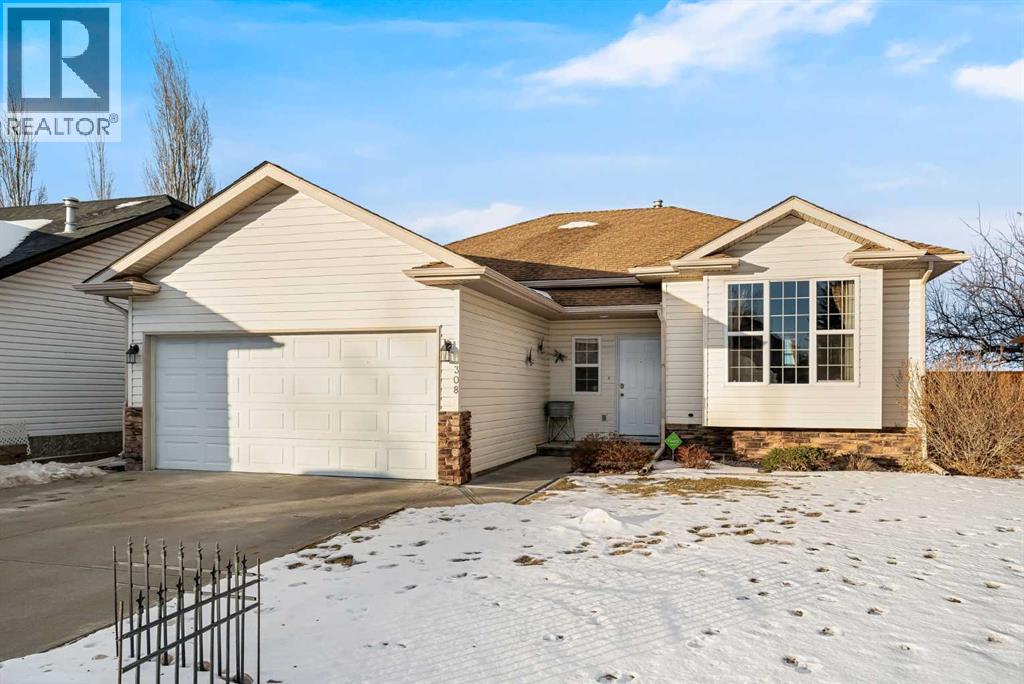 308 Highwood Village Place Nw, High River, Alberta  T1V 1W1 - Photo 2 - A2277403