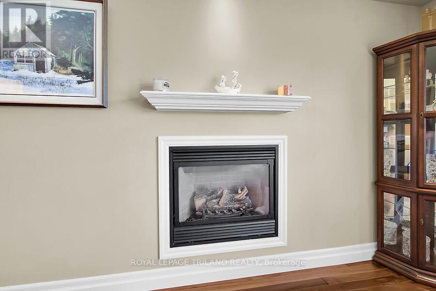 440 Beachwood Avenue, London South, Ontario  N6J 3K1 - Photo 6 - X12708194