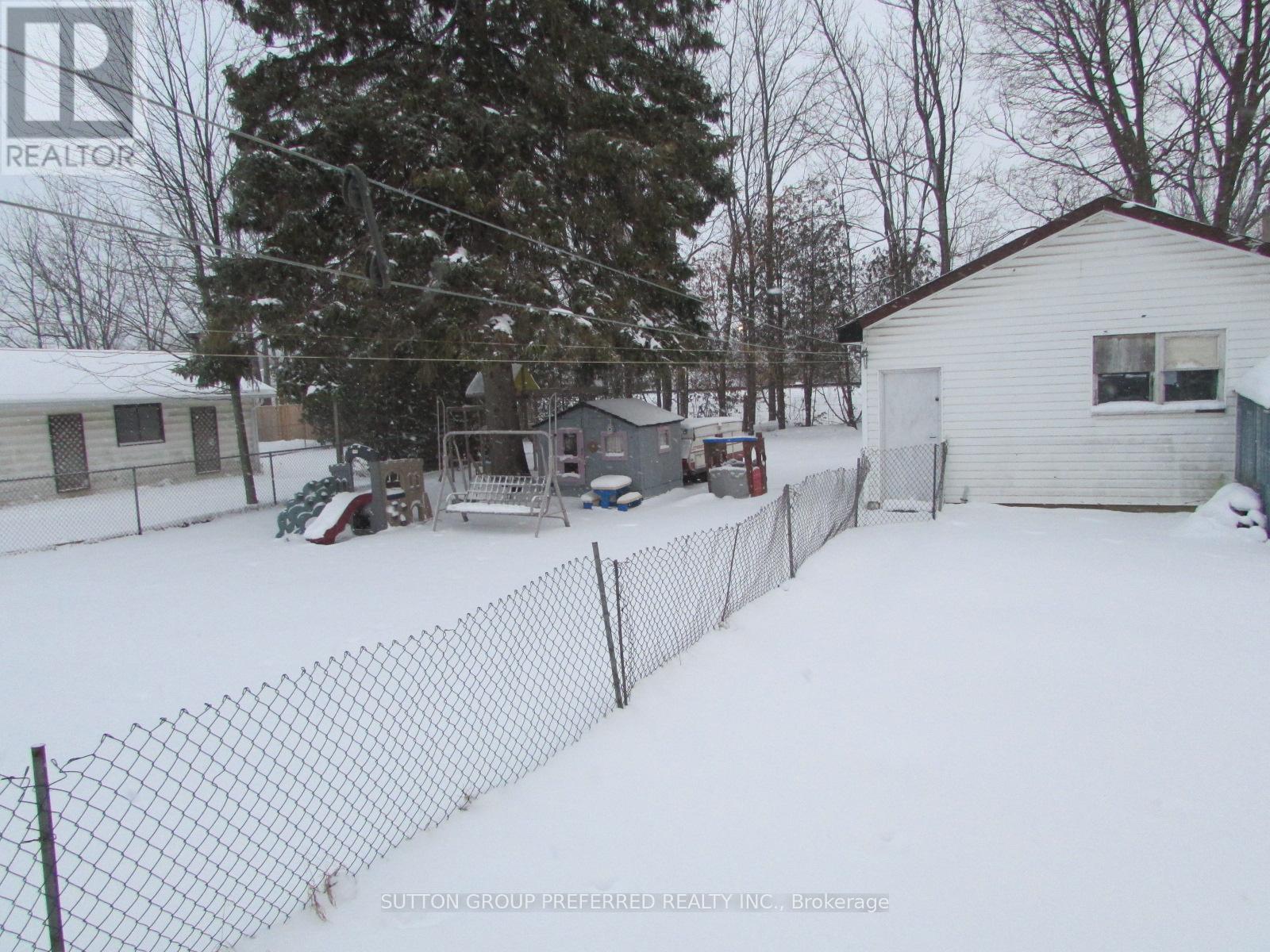 77-79 English Street W, Strathroy-Caradoc, Ontario  N7G 1L5 - Photo 16 - X12708270