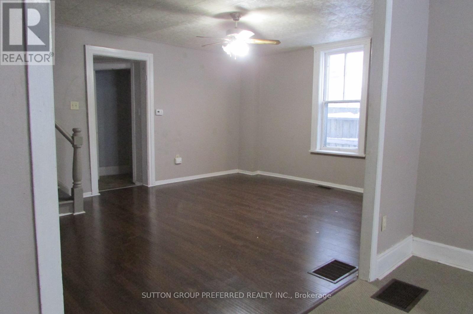 77-79 English Street W, Strathroy-Caradoc, Ontario  N7G 1L5 - Photo 7 - X12708270