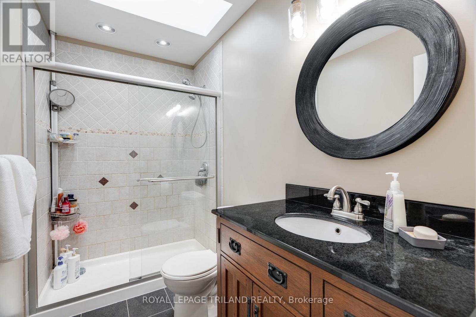 42 Fieldstone Crescent, Middlesex Centre, Ontario  N0L 1R0 - Photo 15 - X12708346