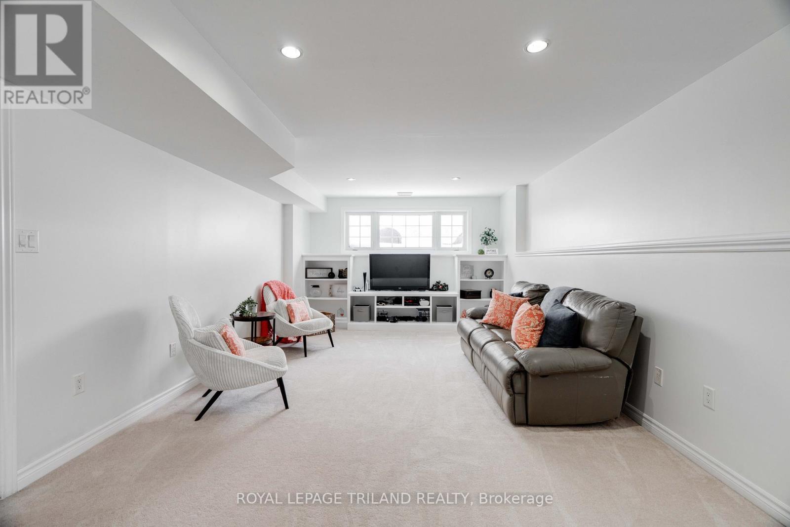 42 Fieldstone Crescent, Middlesex Centre, Ontario  N0L 1R0 - Photo 21 - X12708346