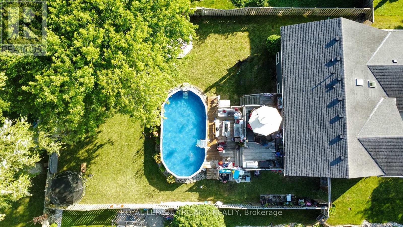 42 Fieldstone Crescent, Middlesex Centre, Ontario  N0L 1R0 - Photo 39 - X12708346