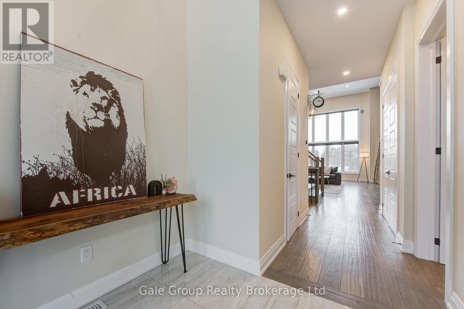 409 Somme Street, Woodstock, Ontario  N4T 0K3 - Photo 2 - X12708320