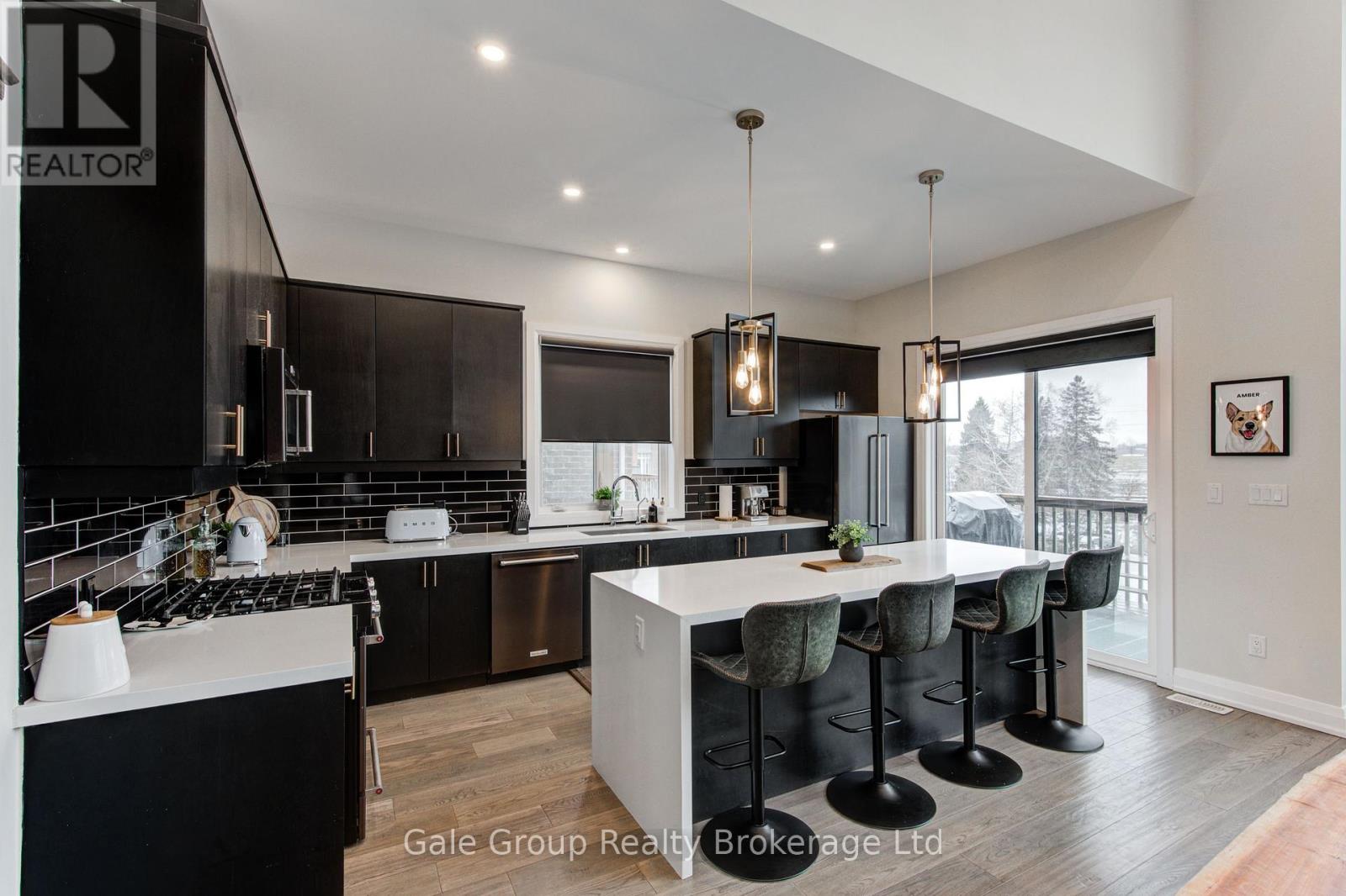 409 Somme Street, Woodstock, Ontario  N4T 0K3 - Photo 8 - X12708320