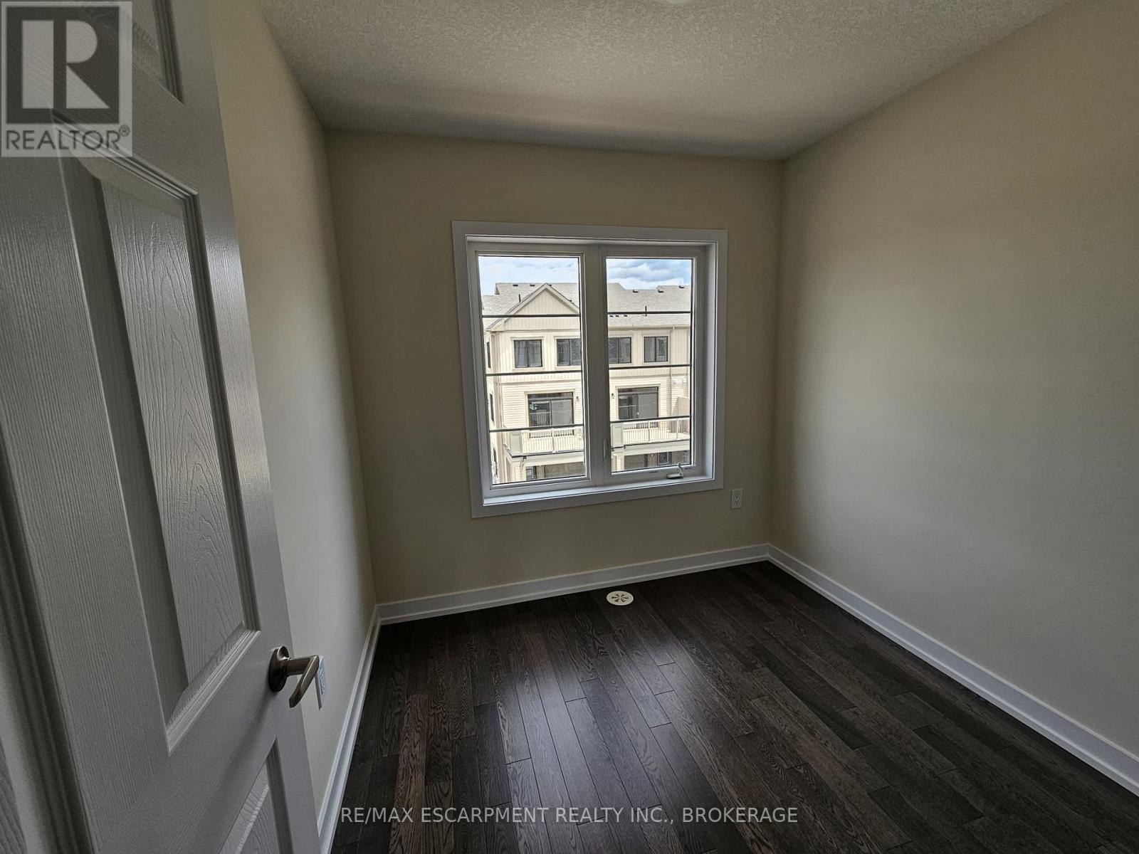 205 Melody Lane, Thorold (Hurricane/merrittville), Ontario  L3B 5N5 - Photo 25 - X12708136