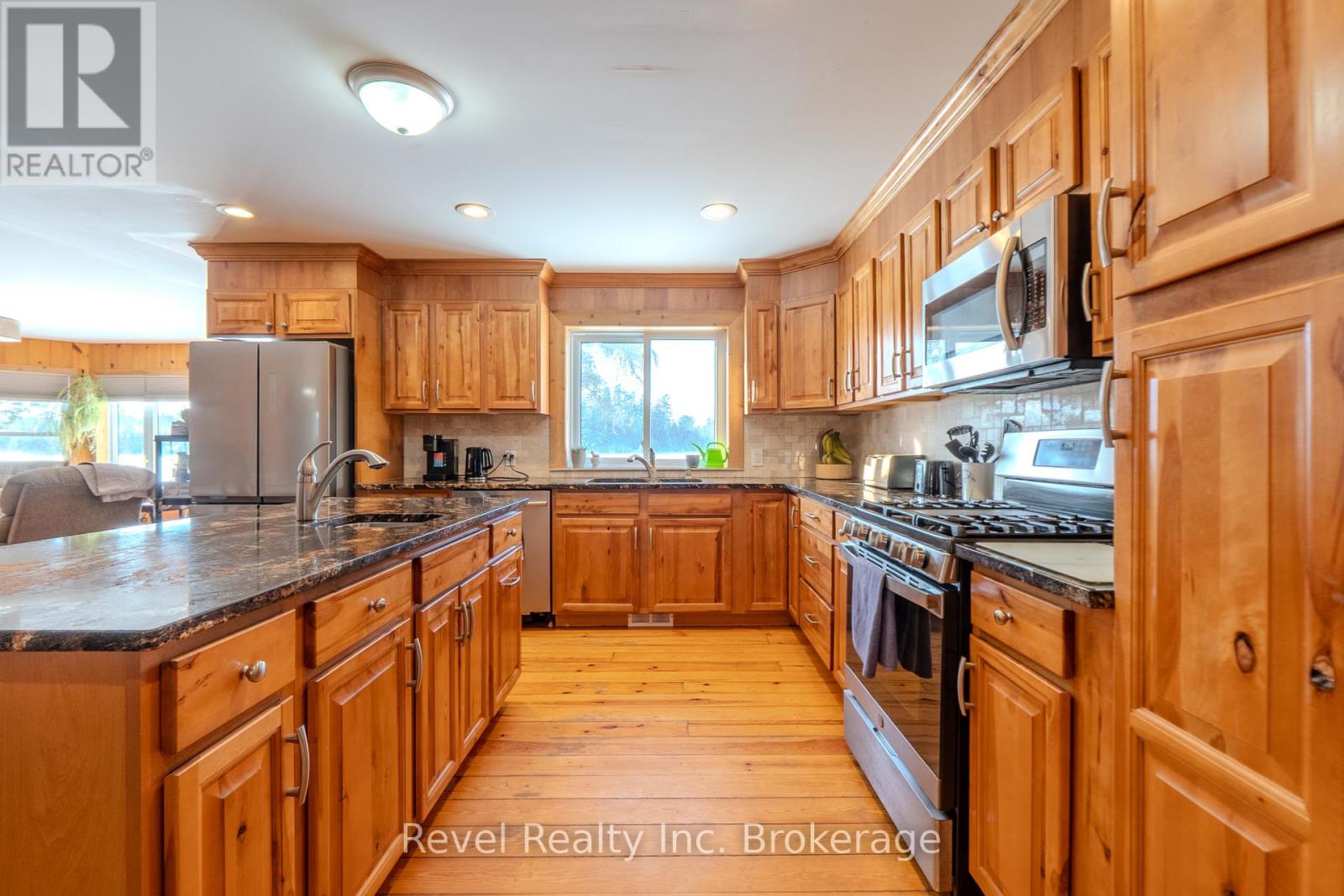 2904 Highway 11 N, Unorganized Townships, Ontario  P0H 1T0 - Photo 17 - X12708130