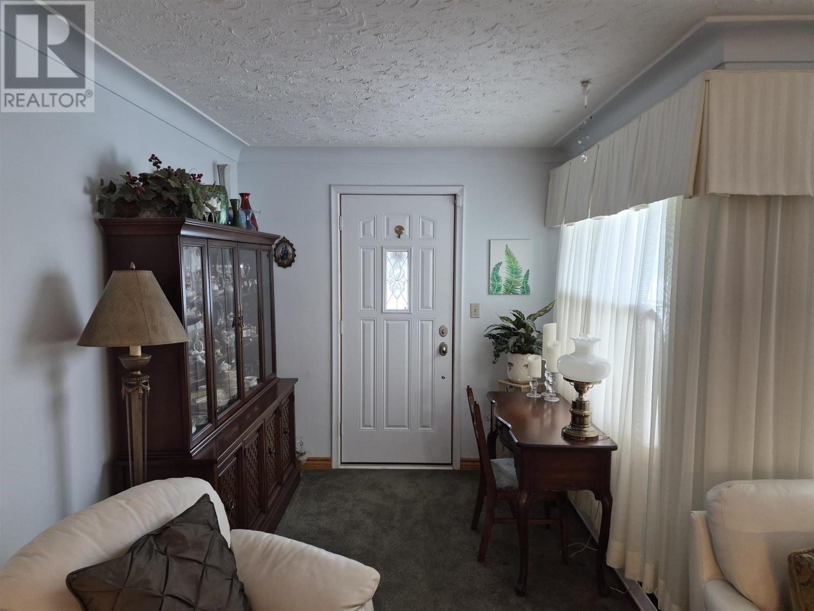 349 Fourth Ave, Sault Ste. Marie, Ontario P6C 4L9 - Photo 4 - SM260098