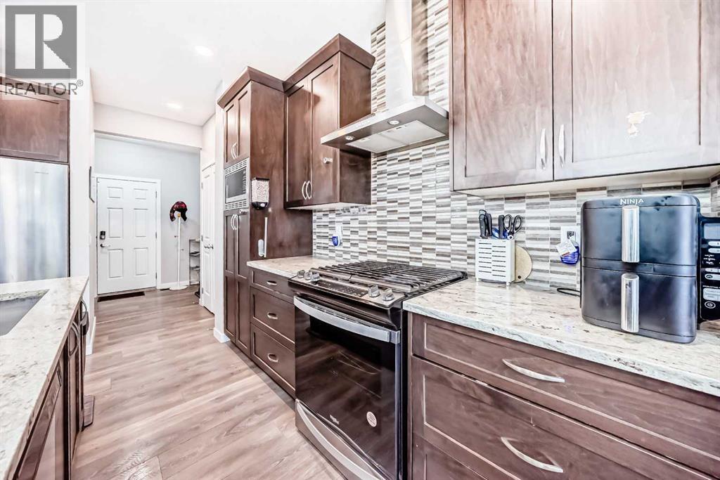 752 Midtown Drive Sw, Airdrie, Alberta  T4B 4K5 - Photo 5 - A2276048