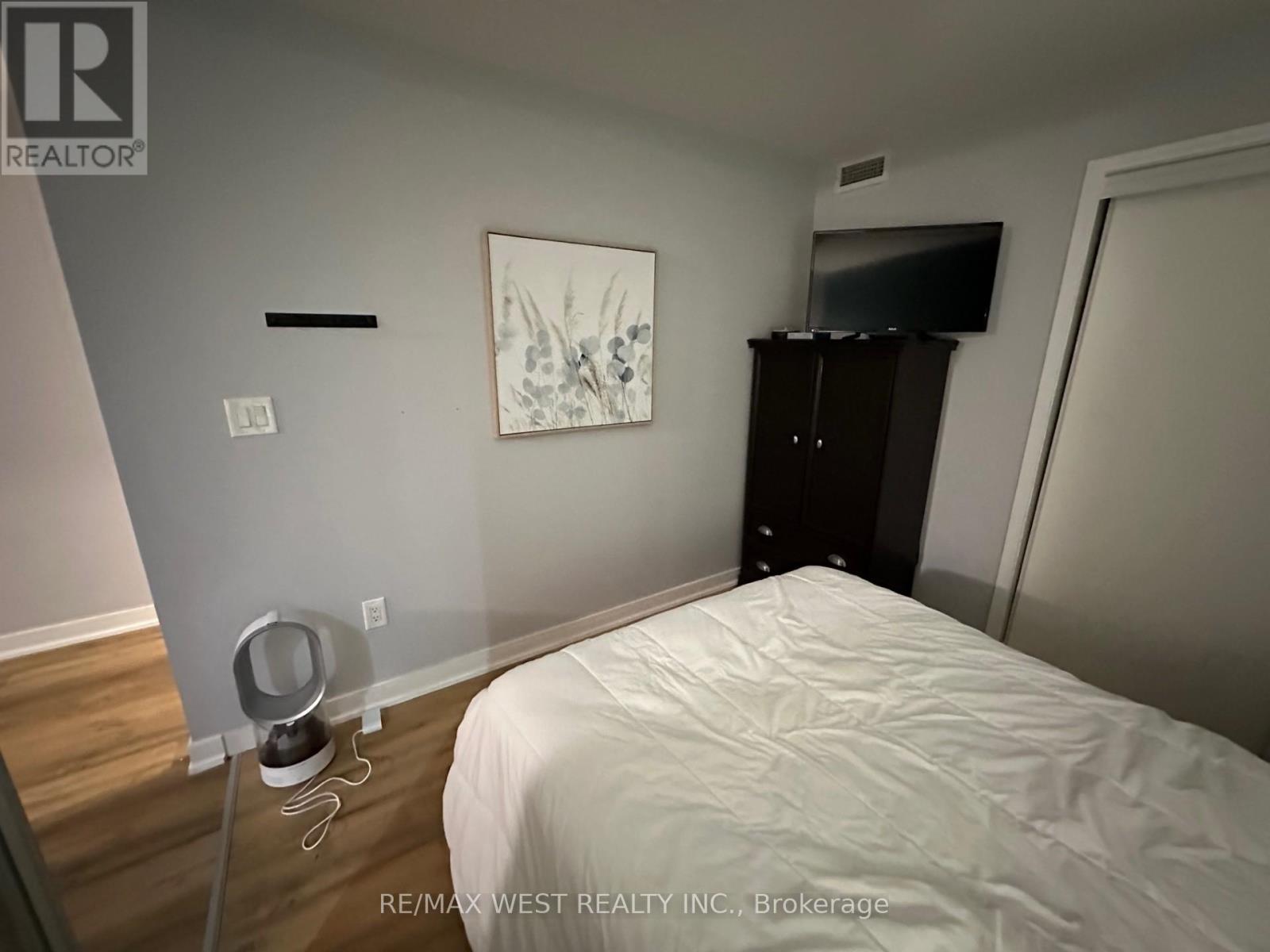 1215 - 4k Spadina Avenue, Toronto, Ontario  M5V 3Y9 - Photo 10 - C12708186