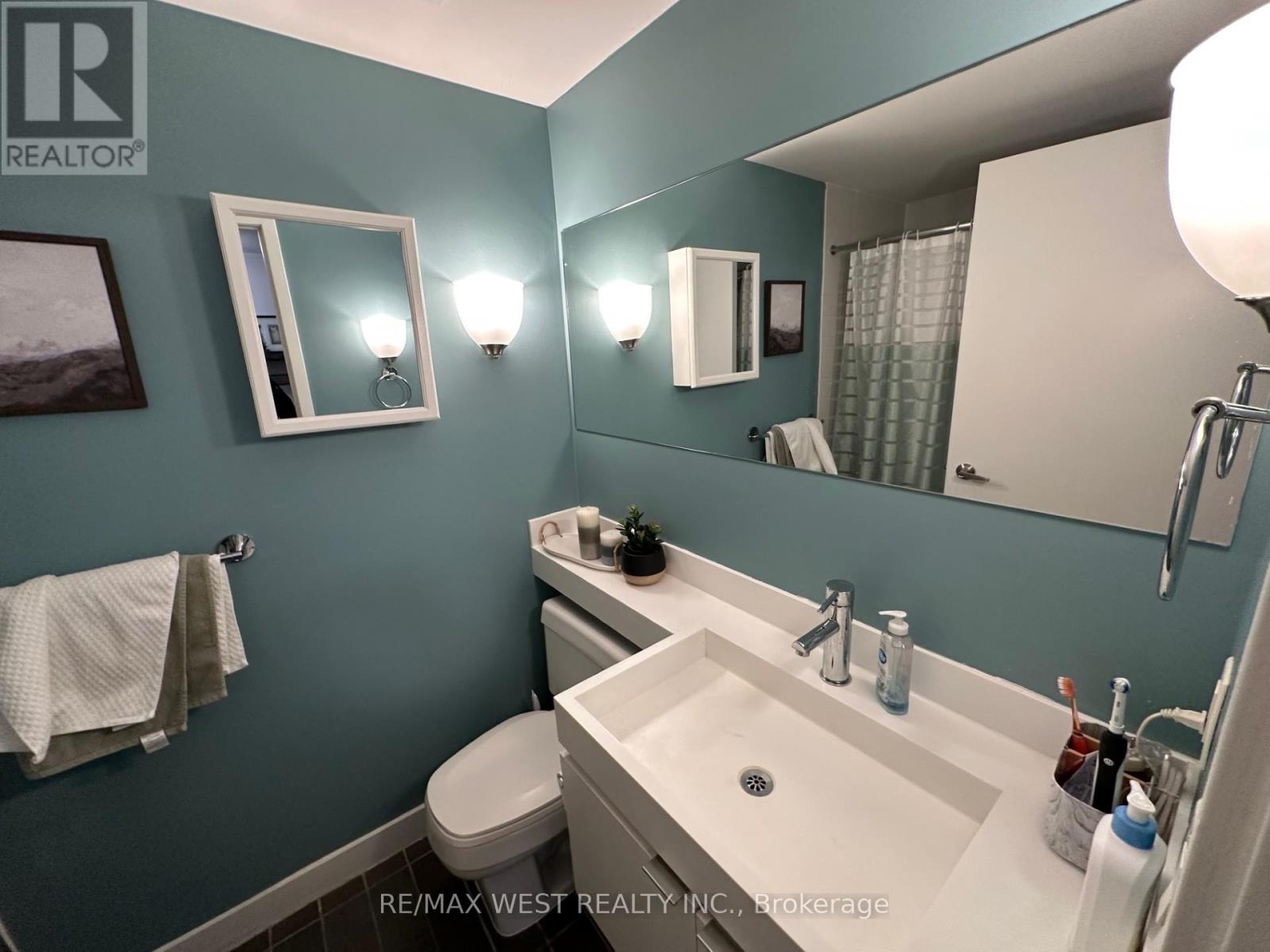 1215 - 4k Spadina Avenue, Toronto, Ontario  M5V 3Y9 - Photo 11 - C12708186