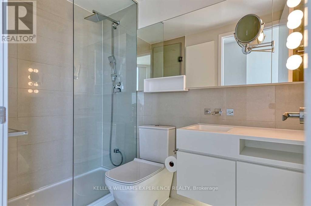 3702 - 45 Charles Street E, Toronto, Ontario  M4Y 1S2 - Photo 13 - C12708280