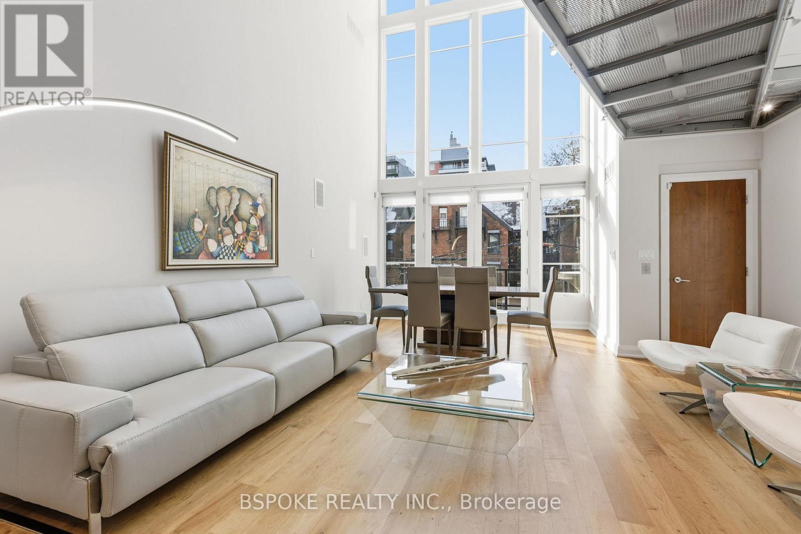 Main - 90 Madison Avenue, Toronto, Ontario  M5R 2S4 - Photo 2 - C12708338