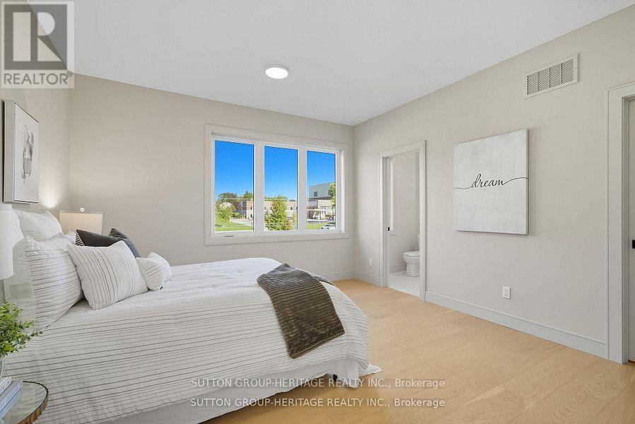 120b Cochrane Street, Whitby, Ontario  L1N 5H8 - Photo 15 - E12708190