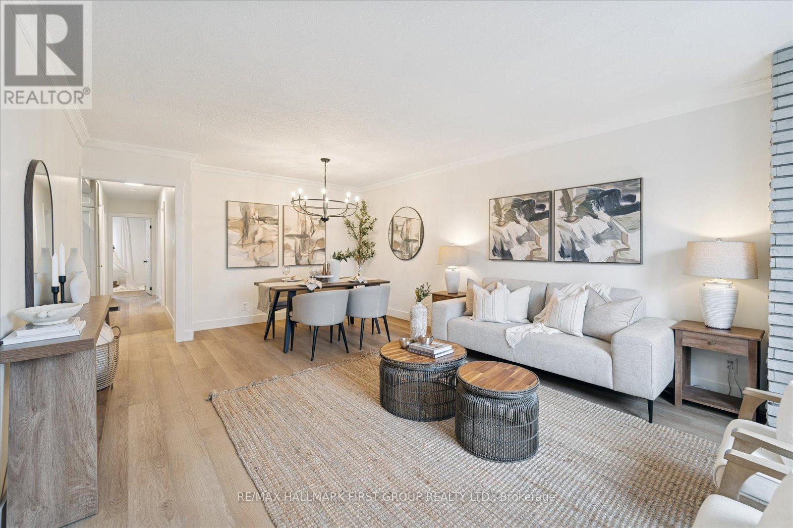 724 Balaton Avenue, Pickering, Ontario  L1W 1W4 - Photo 9 - E12708206