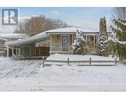 724 BALATON AVENUE, Pickering, Ontario