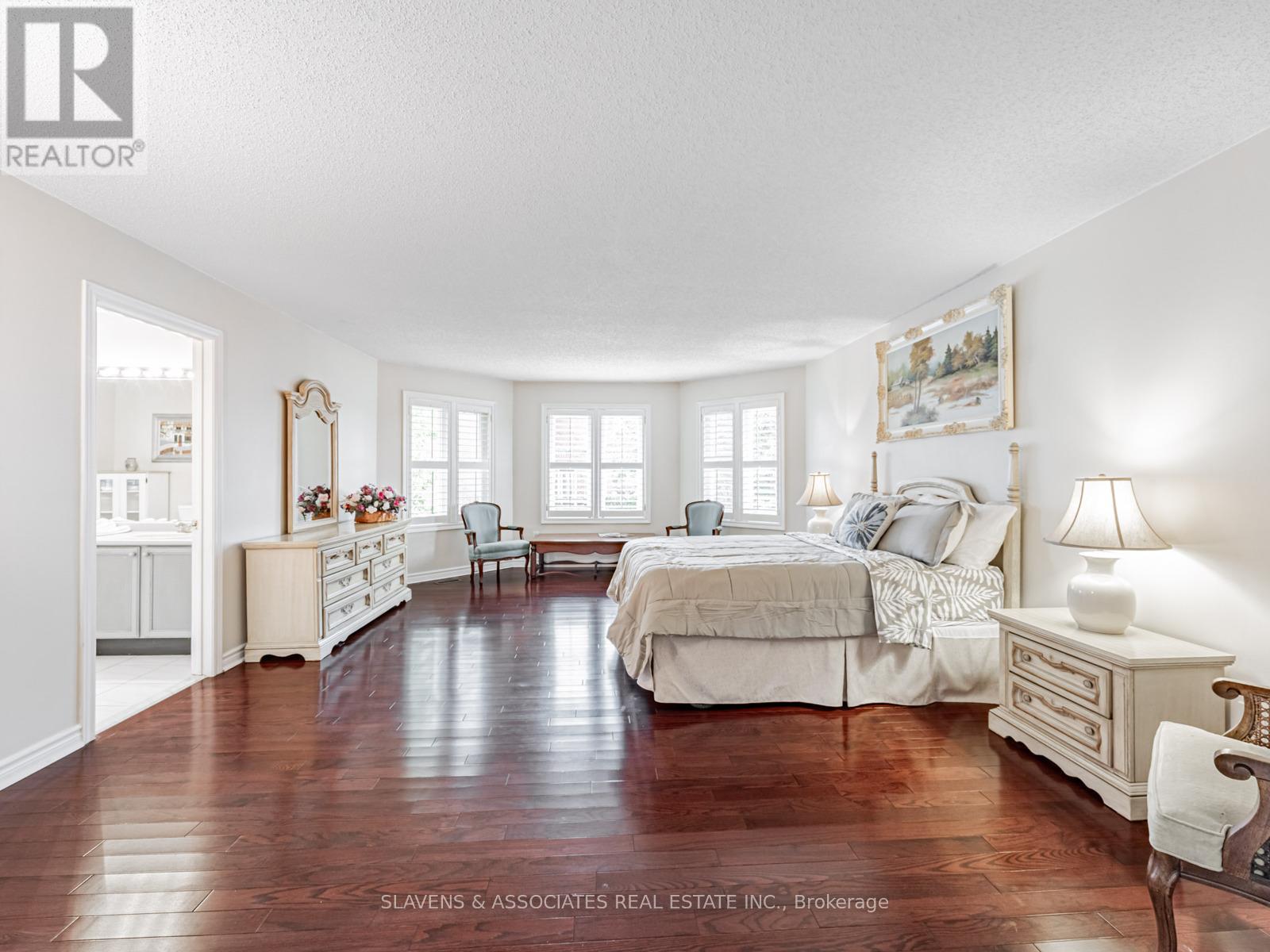 1357 Rougemount Drive, Pickering, Ontario  L1V 1N2 - Photo 13 - E12708364