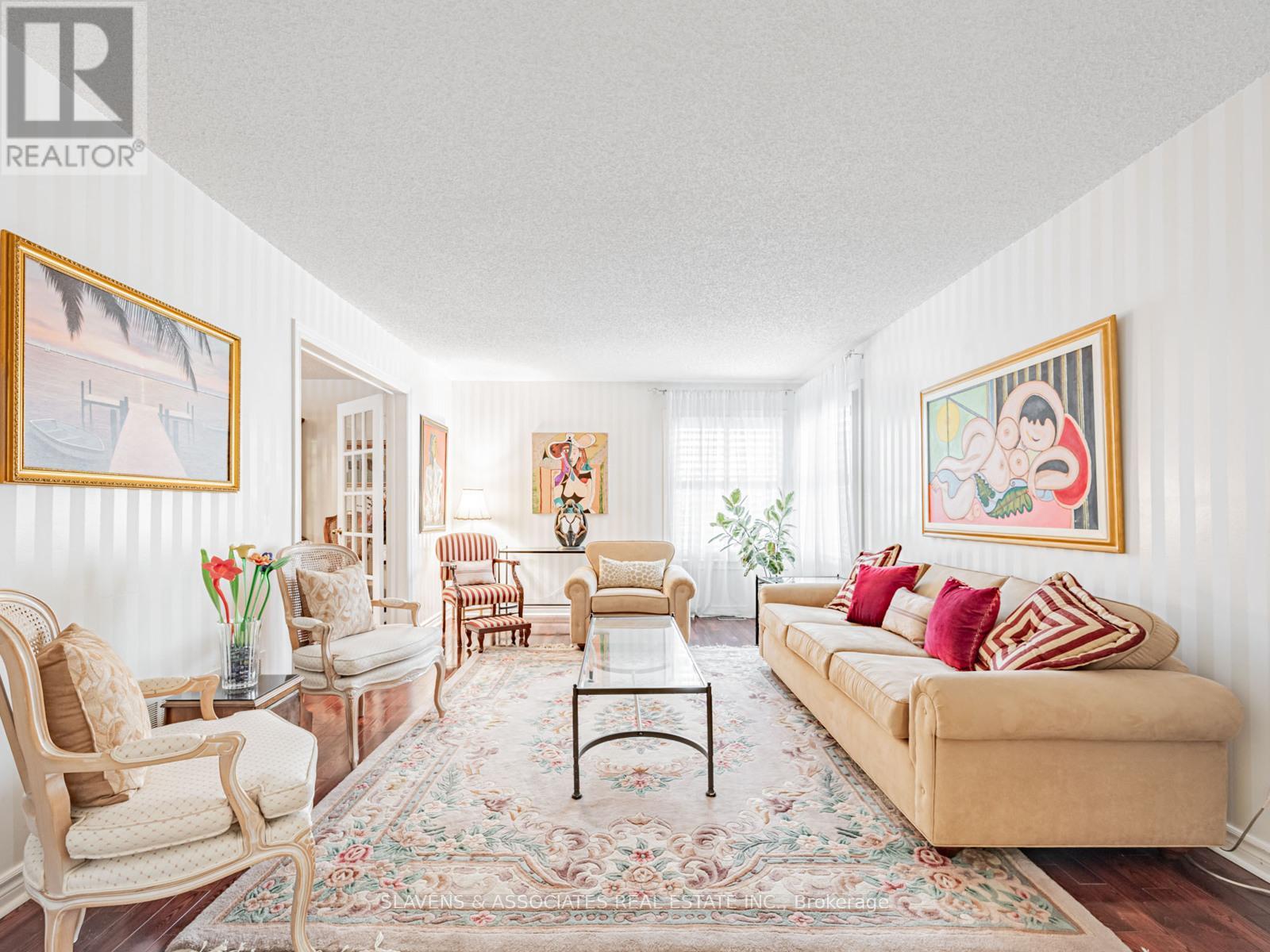 1357 Rougemount Drive, Pickering, Ontario  L1V 1N2 - Photo 5 - E12708364