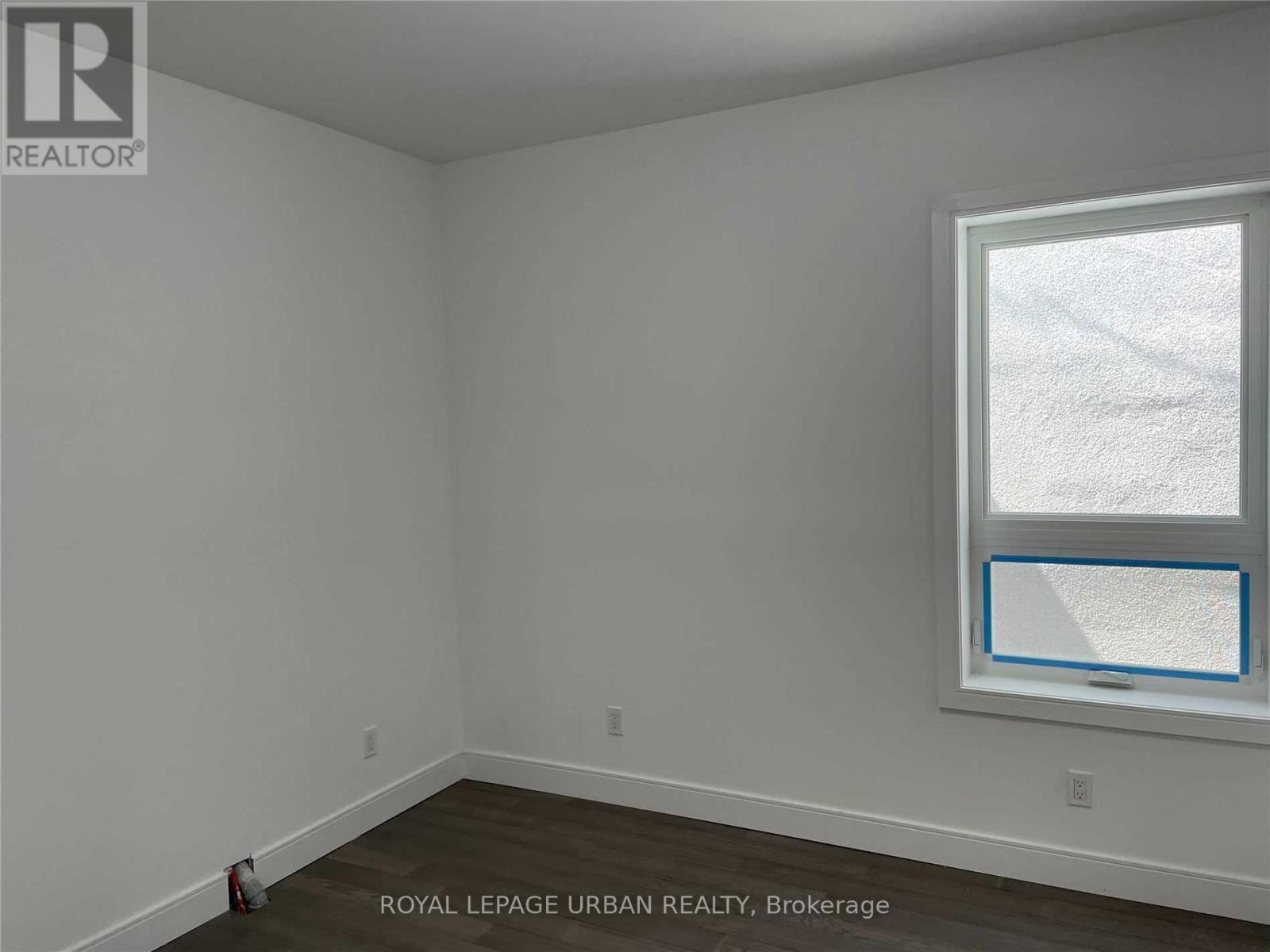 Unit 1 - 460 Danforth Avenue, Toronto, Ontario  M4K 1P4 - Photo 11 - E12708420