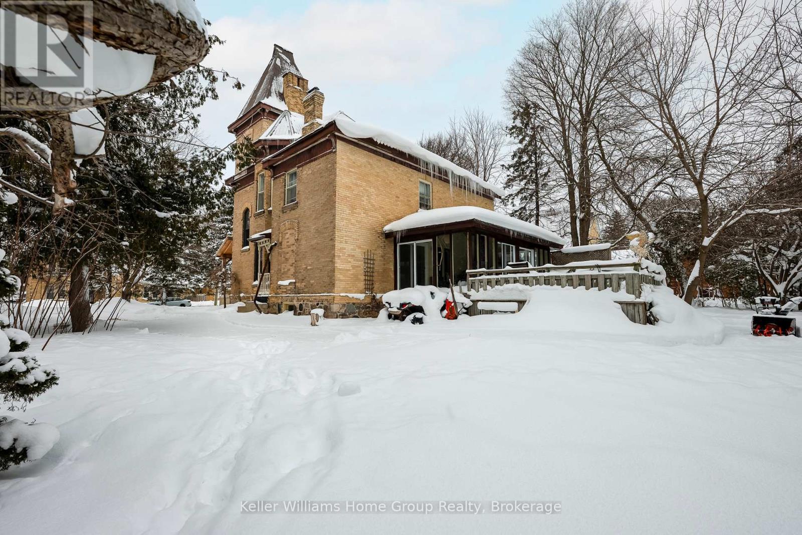 150 Wellington Street E, Wellington North (Mount Forest), Ontario  N0G 2L2 - Photo 42 - X12672456