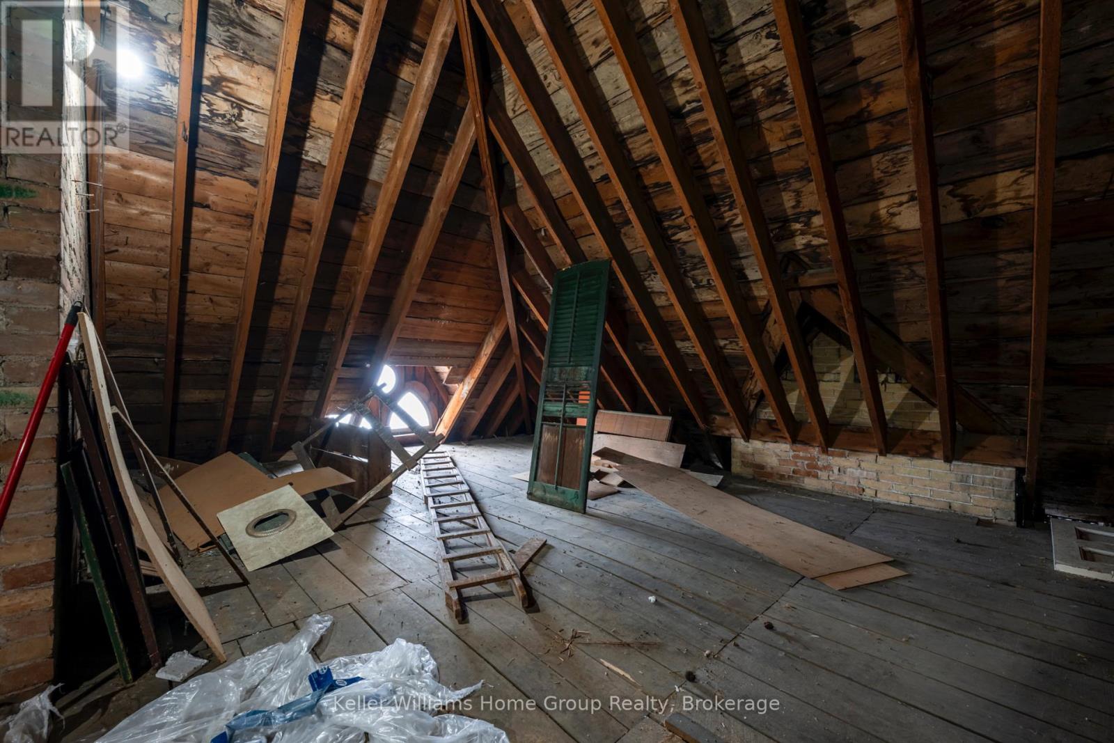 150 Wellington Street E, Wellington North (Mount Forest), Ontario  N0G 2L2 - Photo 40 - X12672456