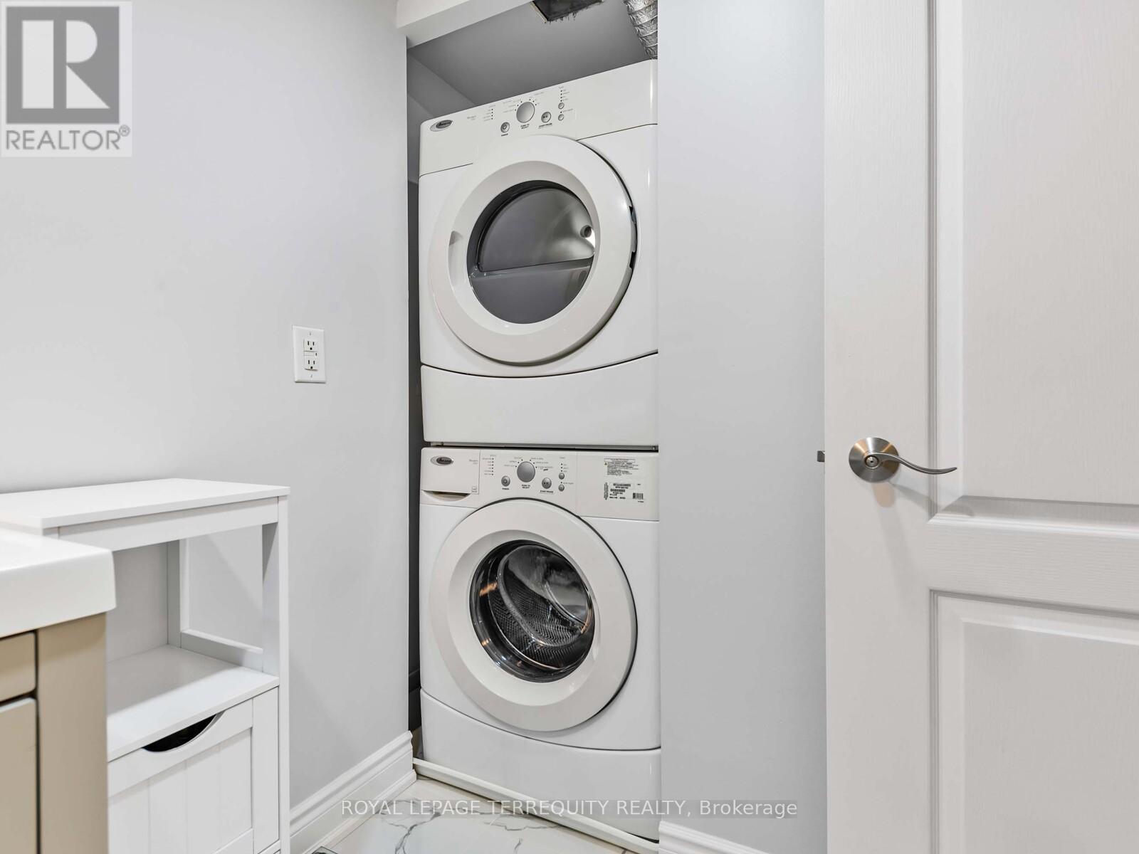 203 - 326 Major Mackenzie Drive E, Richmond Hill, Ontario  L4C 8T4 - Photo 21 - N12708170