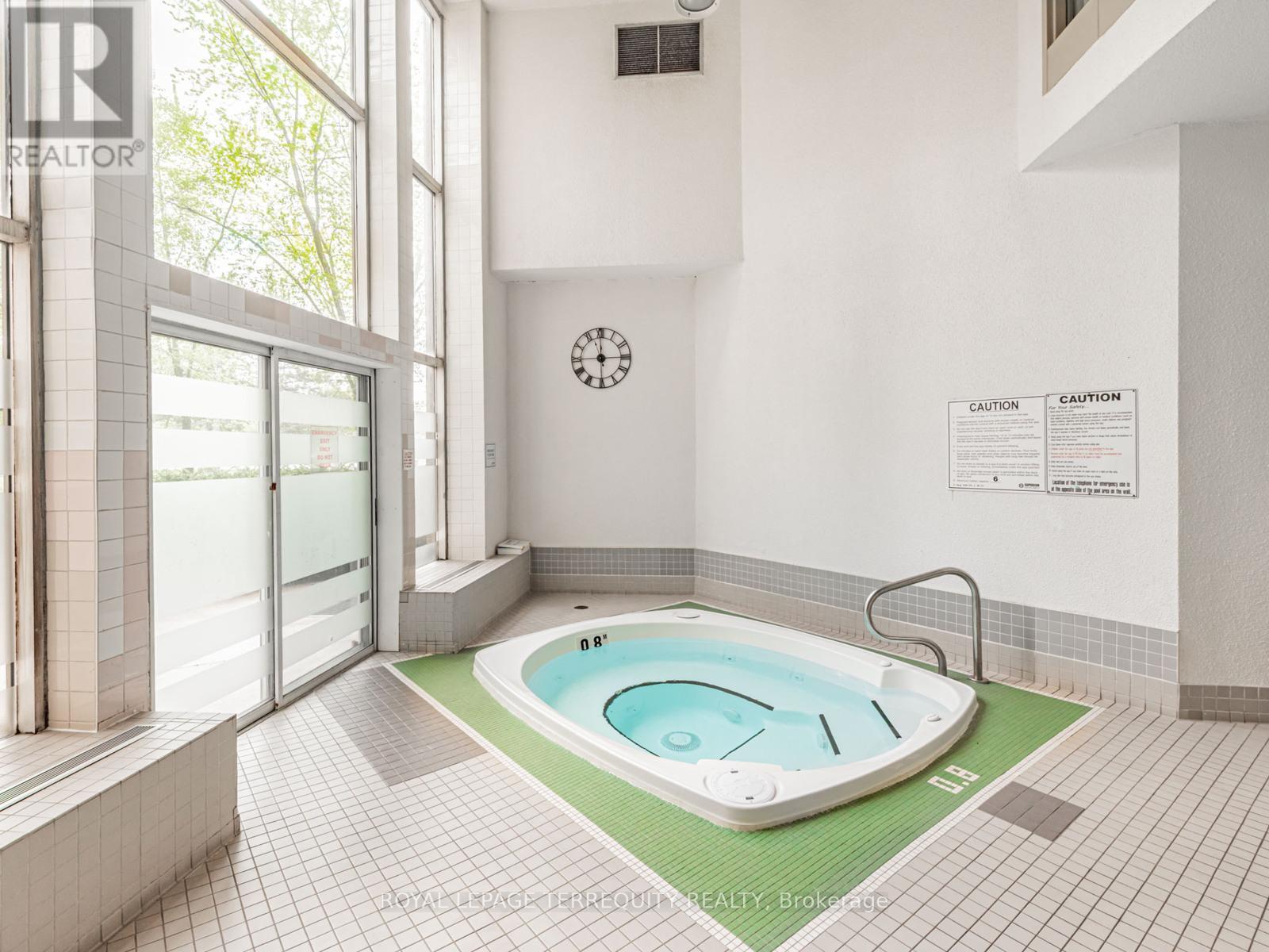 203 - 326 Major Mackenzie Drive E, Richmond Hill, Ontario  L4C 8T4 - Photo 26 - N12708170