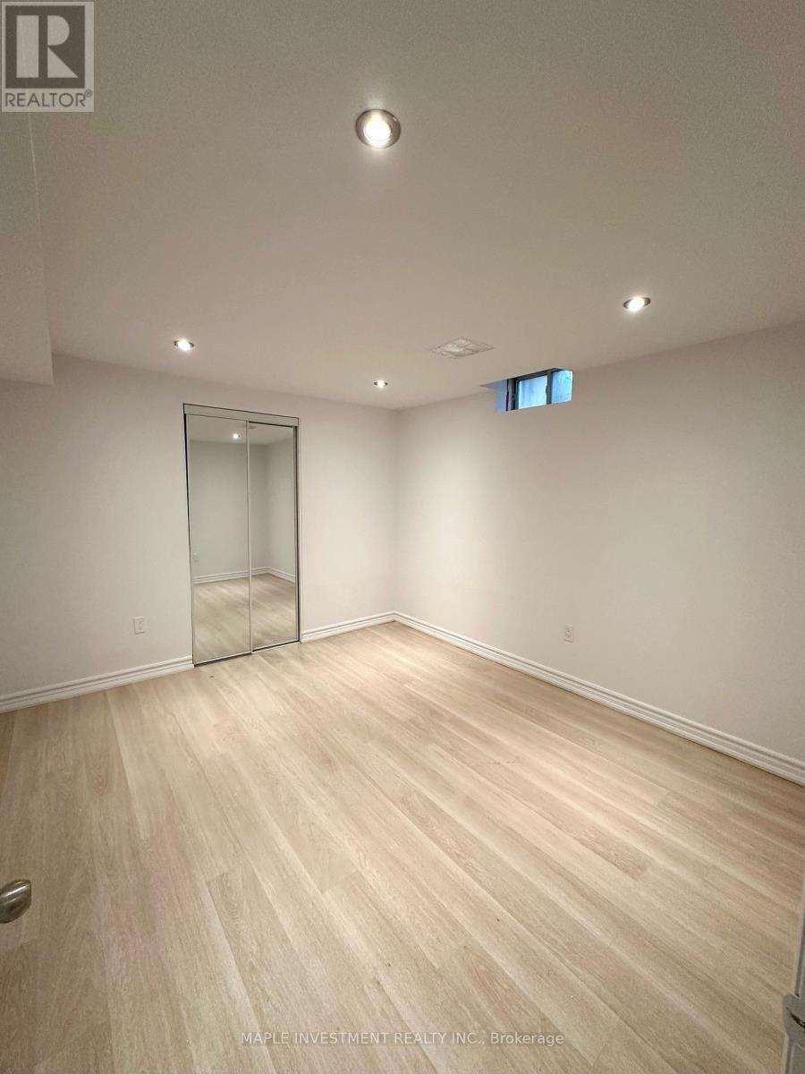 97 Long Point Drive, Richmond Hill, Ontario  L4E 3Z7 - Photo 13 - N12708304