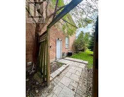 97 LONG POINT DRIVE, Richmond Hill, Ontario