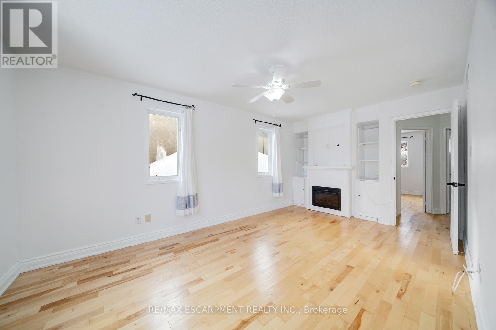 108 Olde Bayview Avenue, Richmond Hill, Ontario  L4E 3C7 - Photo 21 - N12708384