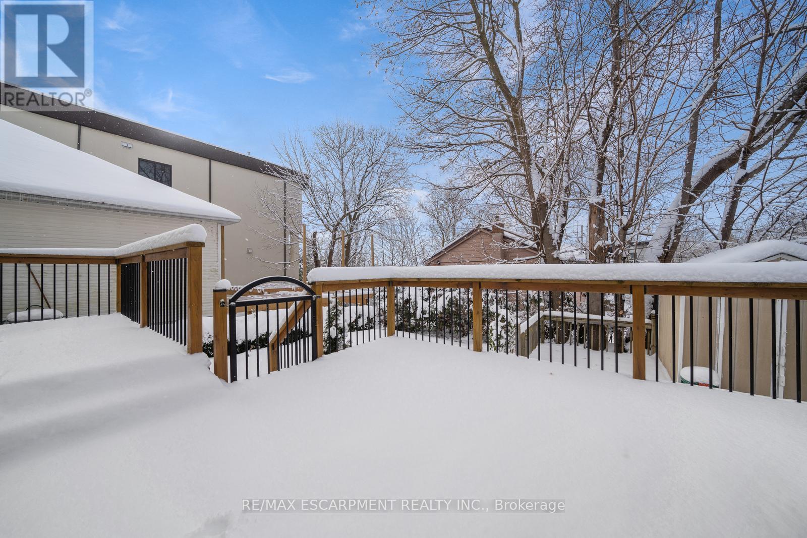 108 Olde Bayview Avenue, Richmond Hill, Ontario  L4E 3C7 - Photo 42 - N12708384