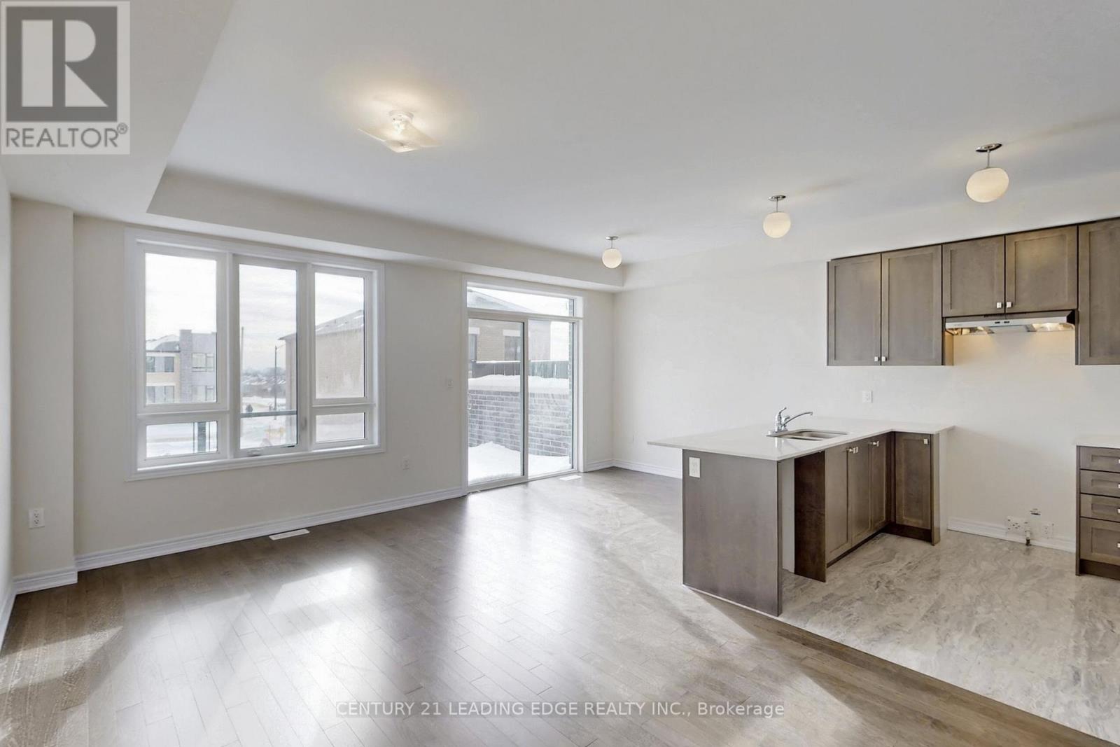 129 Vine Cliff Boulevard, Markham, Ontario  L6C 3T5 - Photo 15 - N12708390