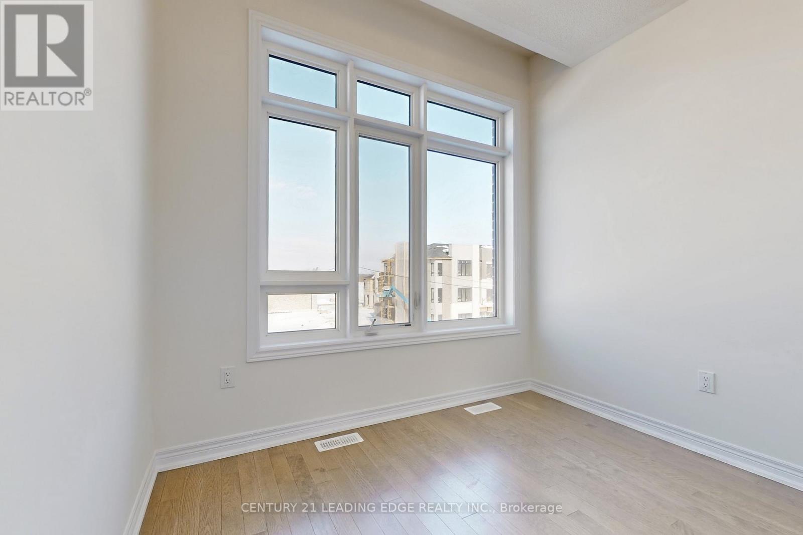 129 Vine Cliff Boulevard, Markham, Ontario  L6C 3T5 - Photo 26 - N12708390