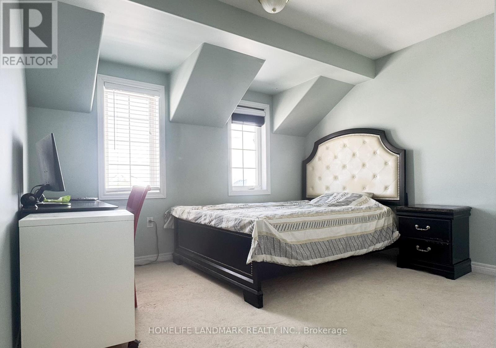 10 Highland Terrace, Bradford West Gwillimbury (Bradford), Ontario  L3Z 3E8 - Photo 12 - N12708412