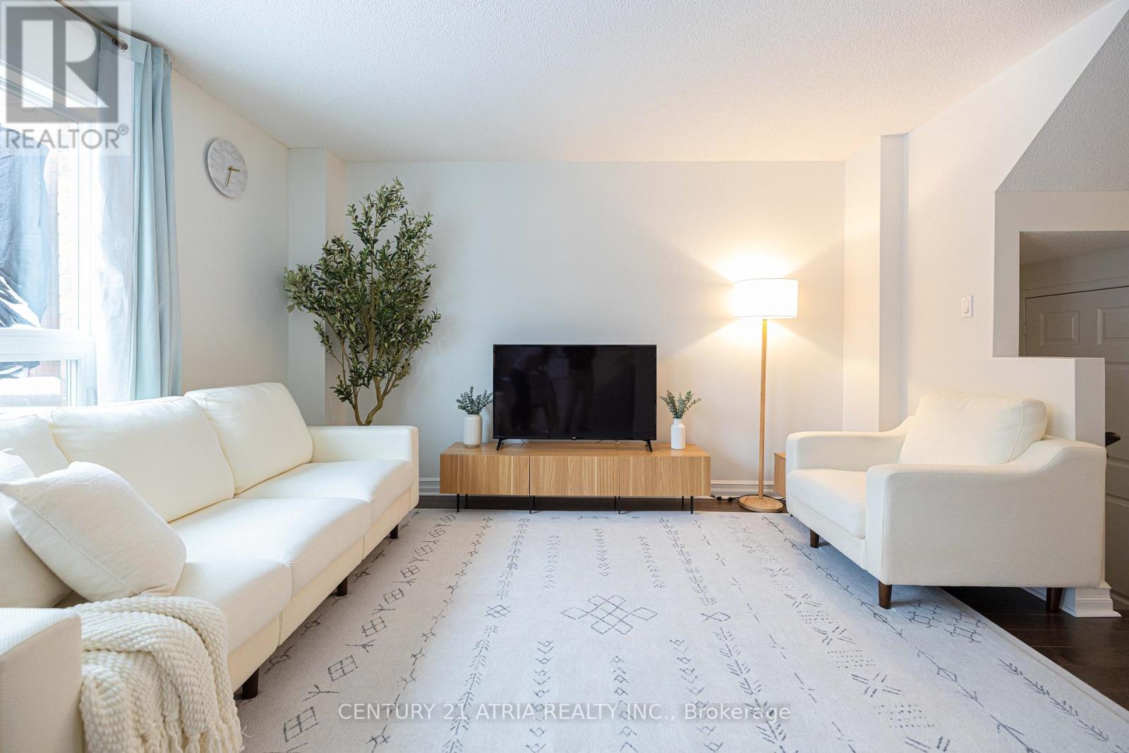 56 ROYAL CHAPIN CRESCENT, Richmond Hill, Ontario