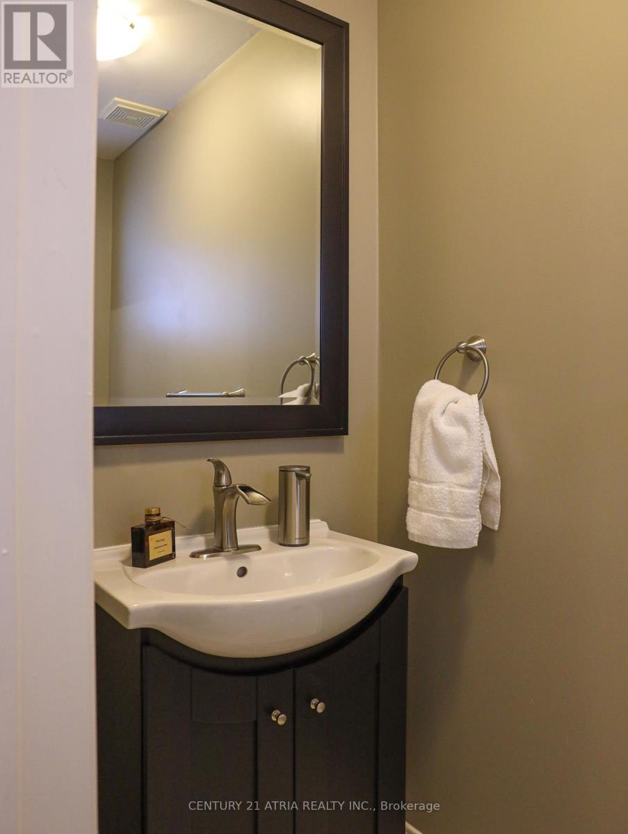 56 Royal Chapin Crescent, Richmond Hill, Ontario  L4S 2A7 - Photo 11 - N12708430