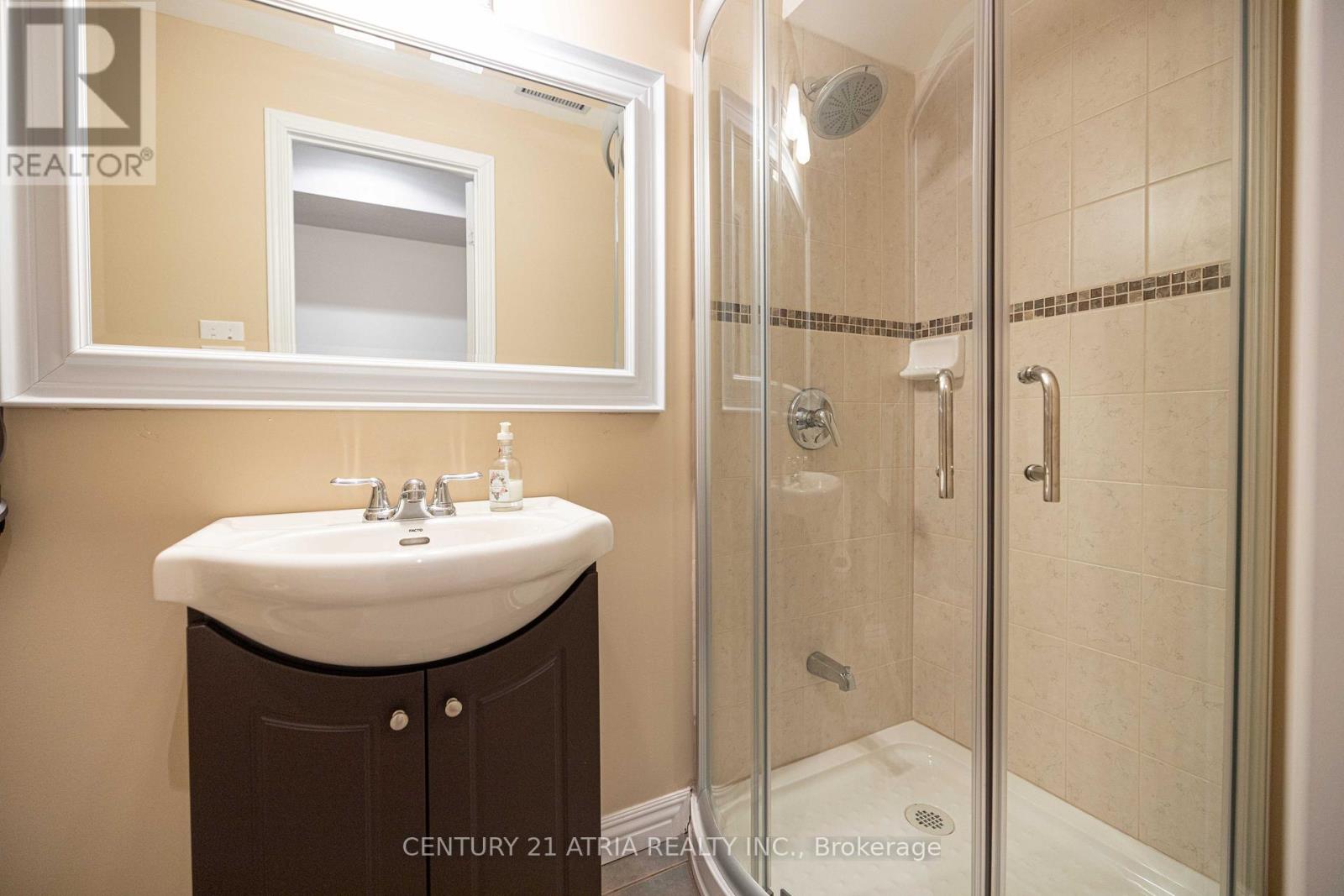 56 Royal Chapin Crescent, Richmond Hill, Ontario  L4S 2A7 - Photo 23 - N12708430