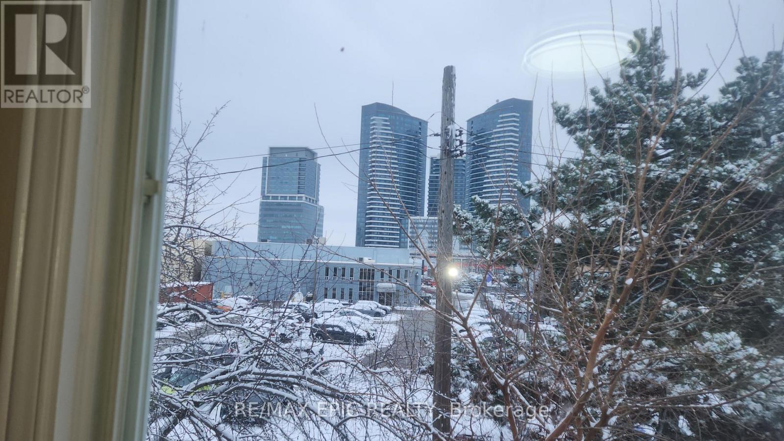 59 Portofino Court, Vaughan, Ontario  L4J 5P2 - Photo 16 - N12708438